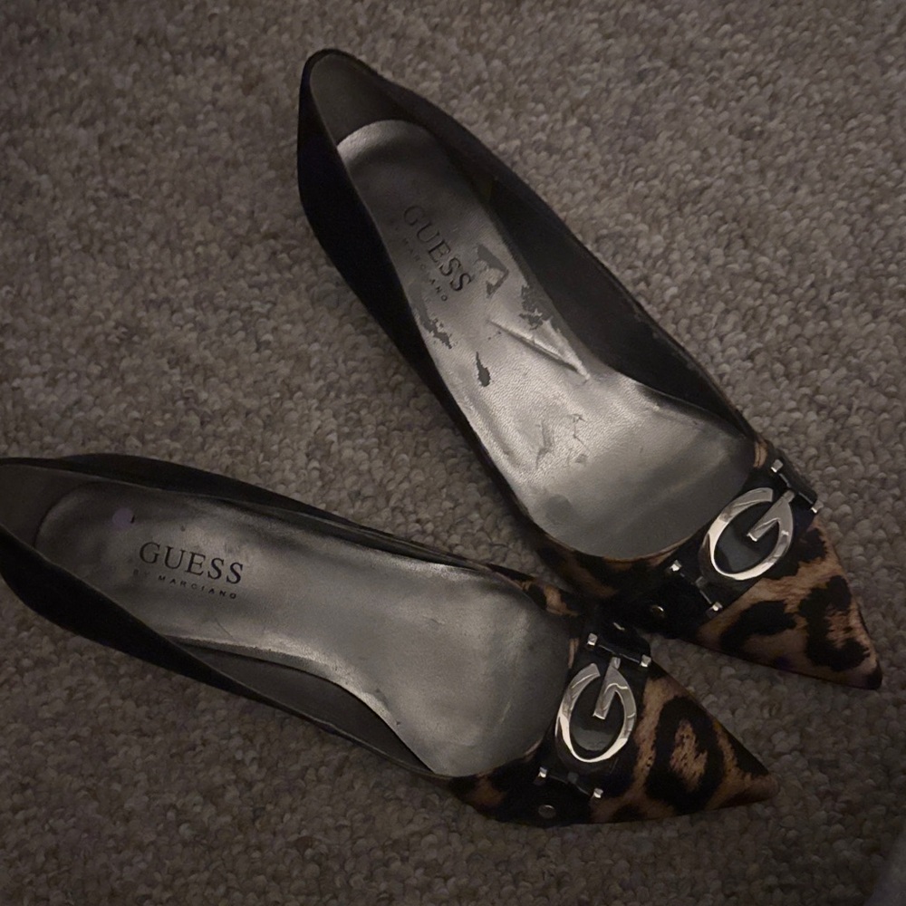 Guess Women's Leopard Pattern Kitten Heels